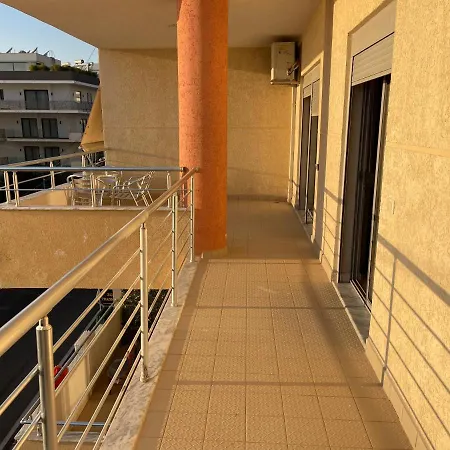 Wave Apartment Sarandë